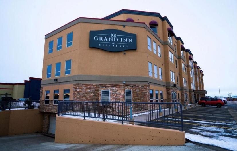 Grand Inn & Residence- Grande Prairie Kültér fotó