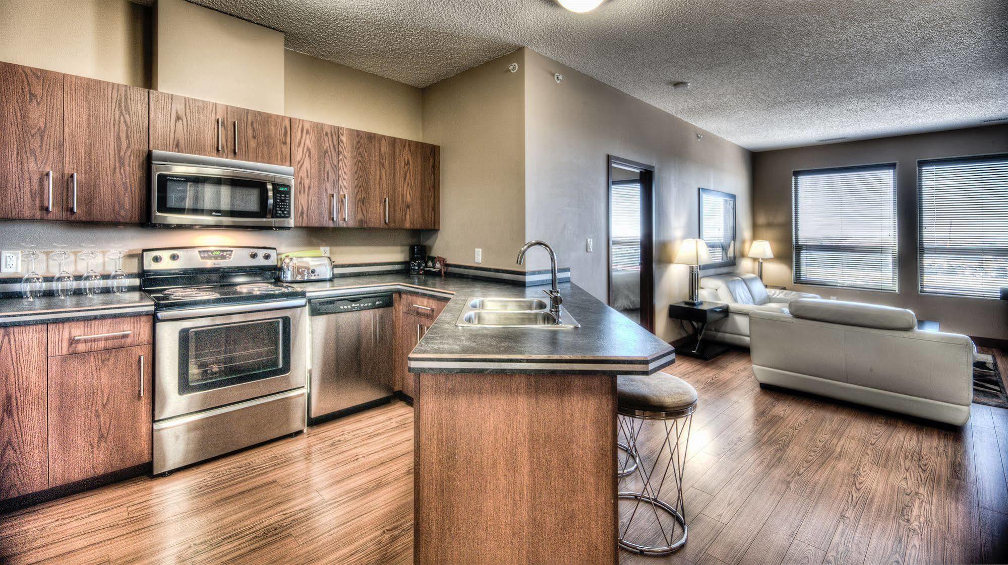 Grand Inn & Residence- Grande Prairie Kültér fotó